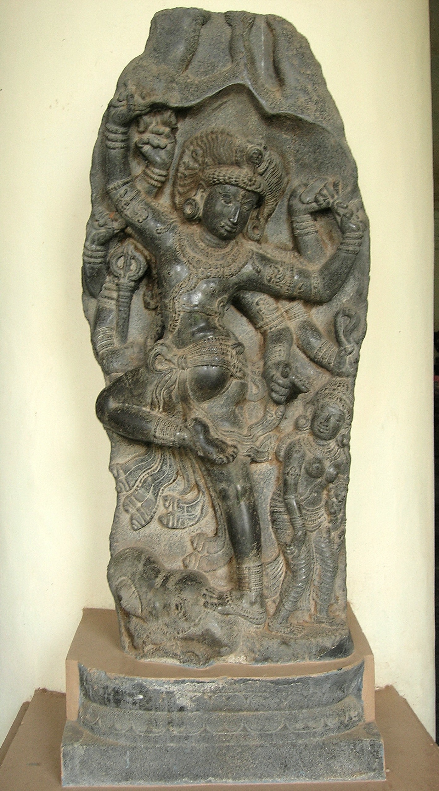 Shiva, destructeur du démon éléphant